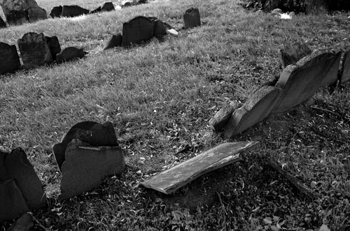 Boston patriot graves